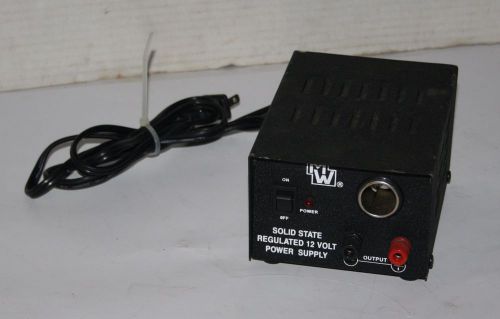 MW SOLID STATE REGULATED 12 VOLT POWER SUPPLY WITH ACCESSORY SOCKET