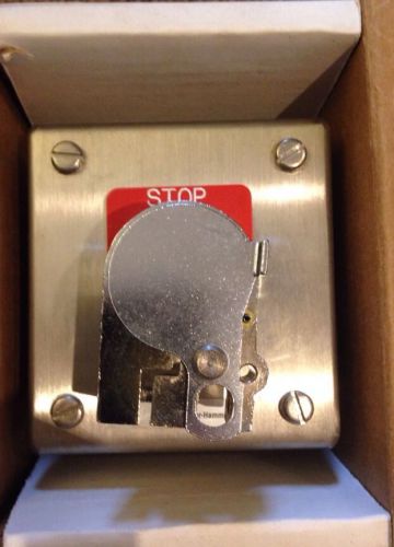 Cutler hammer 10250tn33 oiltight enclosure surface mount nema 3-4 4x with e-stop for sale