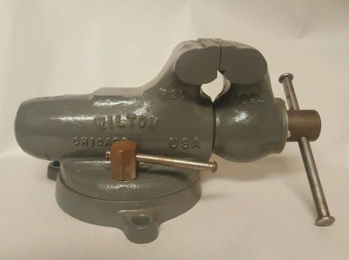 Baby Wilton machinist bullet shop vise 2.5&#034; jaws model 825