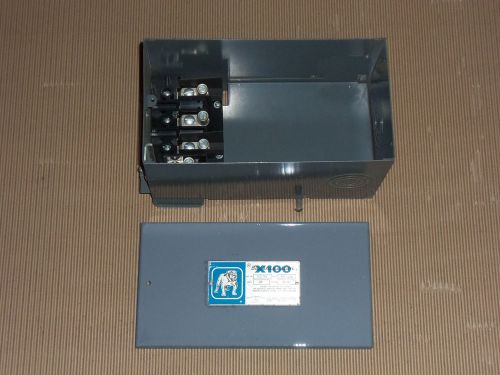 NEW ITE SIEMENS X100-4PB 100 AMP 600V PLUN IN TAP BOX BUS DUCT BUSWAY