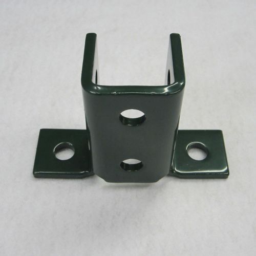 P2346 equivalent / unistrut / (8) hole winged shaped fitting for sale