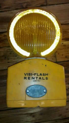 Vintage Dietz Visi-Flash No. 650 Barricade light