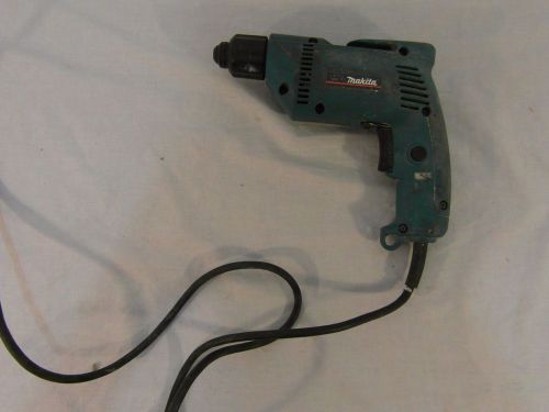 Makita Drill Model Number 6821 120V 5.2A 50-60Hz 0-4000 RPM Wall Plug In 31364