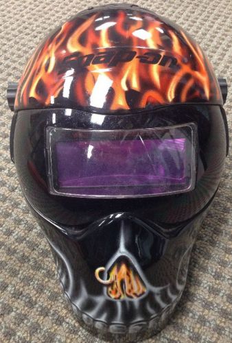 Snap On Snap-On Auto Darkening Welding Helmet Flaming Skull