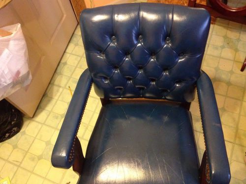 2 Wood Office Desk Chair1989, Classic Work Leather Antique Old Style Blue Color.