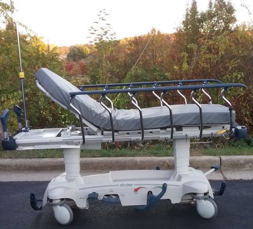 Stryker 1007  M-Series Transport Stretcher 700lbs Weight Capacity