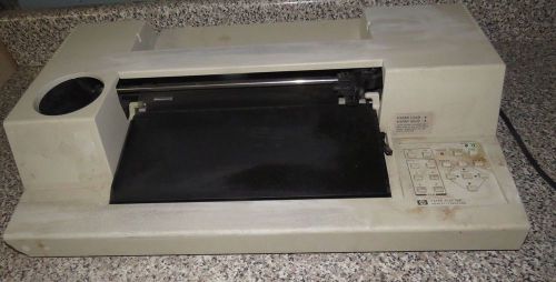 HEWLETT PACKARD HP 7475A PLOTTER -b