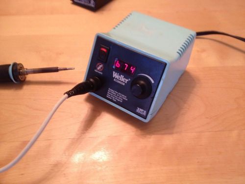 Weller EC2002M Digital Soldering Station With EC1201A Iron, and Stand