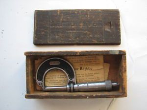 Starrett no. 436-1in micrometer (0-1&#034;) .0001&#034; resolution  in wood box for sale