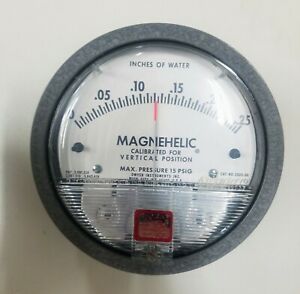 Dwyer 2000-00 Magnehelic 0-0.25&#034; w.c. Pressure Gauge NEW NIB Magnahelic gage