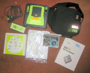 Zoll AED PRO Defibrillator w Battery, Case, Pads, Cable, USB Adapter, Manual