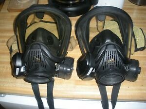 MSA ULTRA ELITE SCBA AIR PAK FIREFIGHTER MASK, VOICE AMP, HUD, NECK STRAP MEDIUM