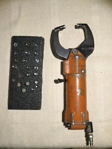 APT squeeze gun with sets