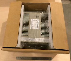 Omron AC Servo Driver R88D-UP03-LA 30W 2A 115VAC 60Hz