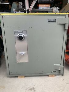 American Security (AMSEC) TL-15 Plate Safe w/ Sargent and Greenleaf Combo Lock