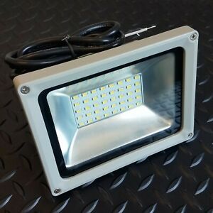 CEA Lighting - SFL1-20 - LED SMD Floodlight - 20W - 1,600 Lm - Grey Light Color