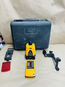 Great!! CST Berger Lasermark LM30 Laser Level w/ LD-100N Detector- Fast Shipping