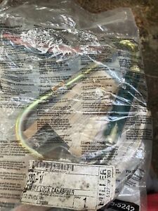 Miller by Honeywell 18D-1 Twist Lock 8 5/8&#034; Safety Climbing Harness Carabiner