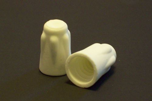 Lot of 2 large porcelain high heat 300v wire nuts lamp part new 31764k for sale