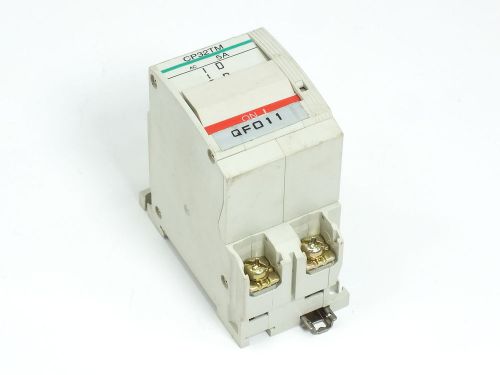 Fuji electric circuit protector / breaker 5 amp 2-pole cp32t-m005 cp32tm/5 for sale