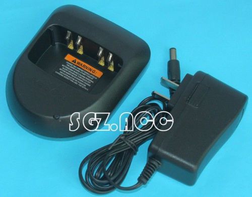 Two-Way Radio Battery Dock Charger Adapter For Motorola Mag One BPR40 A8 A6
