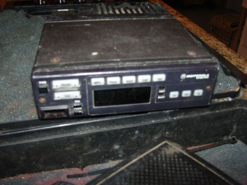 Motorola Spectra Radio Mic portable DA5KX+067W ABZ89FT3732 with case, speaker