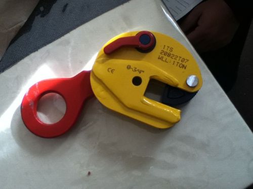 Terrier Lifting Clamp 1 Ton Jaw Opening 0-3/4&#034;