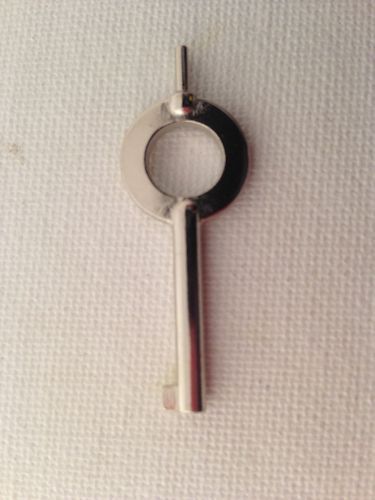 HAND CUFF KEY STANDARD ISSUE FITS MOST UNITED STATES MADE HAND