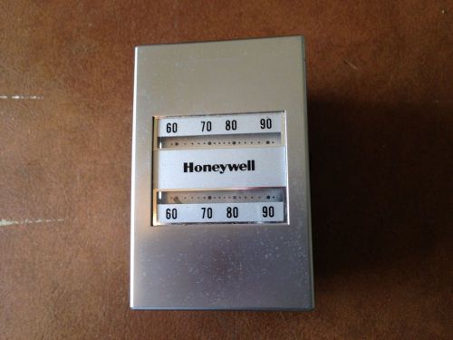 Honeywell TP970B2002 Pneumatic Thermostats Lot of 10 (Price Just Reduced)