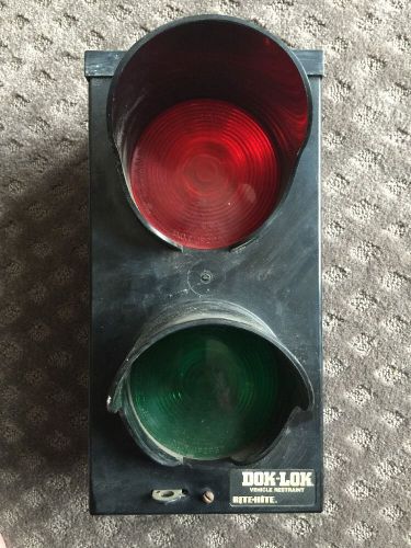 RITE-HITE DOK-LOK Traffic Signal Light RED GREEN DOCK LIGHT