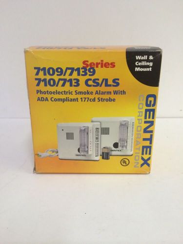 Gentex 7139CS-C 120VAC Photoelectric Smoke Alarm with Piezo 177cd Strobe