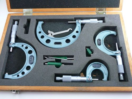 MITUTOYO 103-930 Micrometer Set,0-4 In
