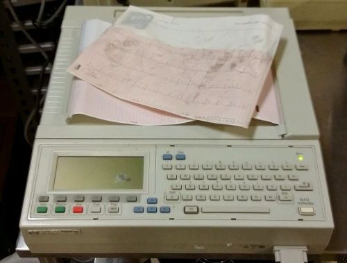 HP Pagewriter 200 EKG Machine in Working Condition Screen has a ding in it