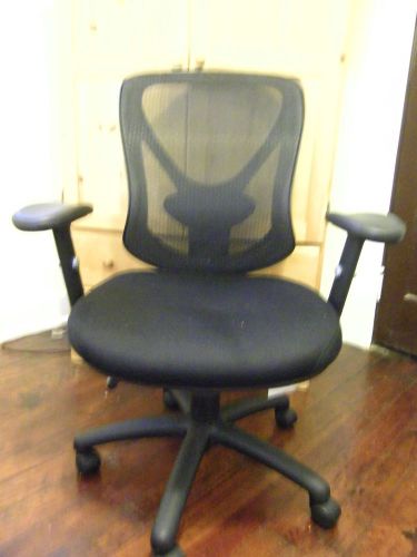 Ergonomic heavy duty black mesh high back chair-Fully assembled
