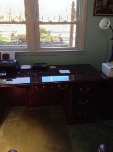 66&#034;x30&#034; executive cherry desk, very good condition