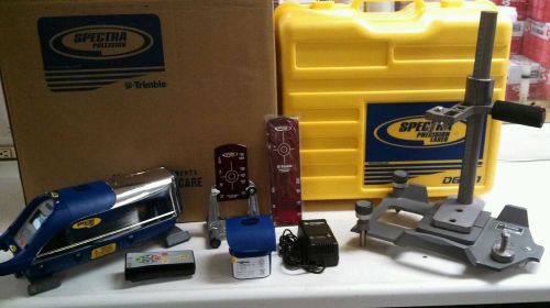 Spectra precision pipe laser dg711-5 kit w/trivit stand for sale