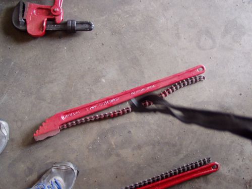 Reed mfg co 3&#034; chain pipe wrench erie pa usa no wa36 33&#034; 5&#034; pipe 28 inch chain for sale