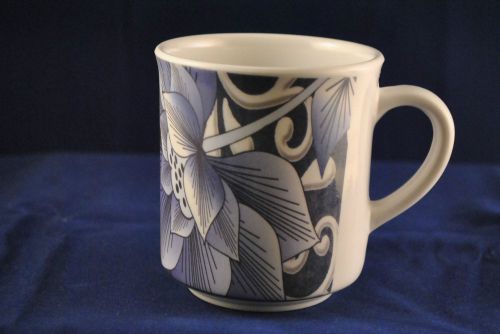 1 Dozen  New Melamine LCC01037L  10 Oz Coffee, Tea Mug with Lotus pattern