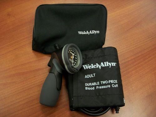 Gold Series DS66 Trigger Aneroid w/Two-Piece 1-Tube Adult Cuff, Zippered Case