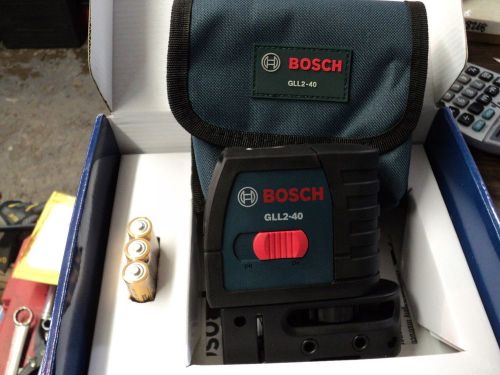 Bosch GLL2-40 Self Leveling Cross-Line Laser MAGNETIC BRACKET up to 30 ft