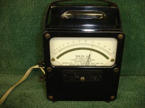 Vintage Weston Signal Corp US Army 0 to 150 Volt AC Test Meter Model 433