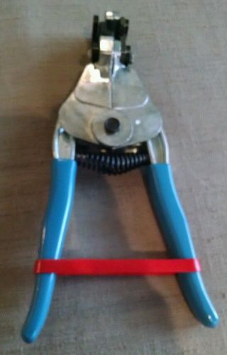 Ideal Stripmaster wire stripper blue handle 10 - 20 awg