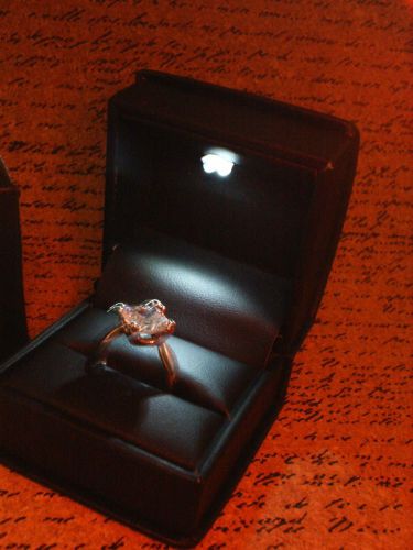 New Fancy tuxedo Black LED Lighted Engagement Ring Wedding bands Ring Gift Box