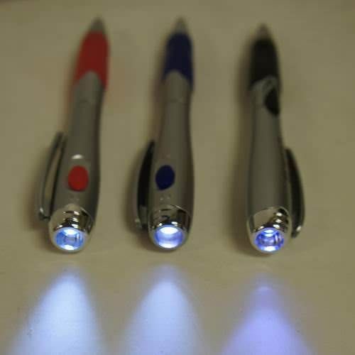 Lot of 100 Pcs Misprint Super Bright LED Clarion Style Flashlight Plastic Pen