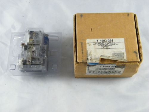 NEW ~  JOHNSON CONTROLS ROOM THERMOSTAT ~  PART # T-4002-201 DIRECT ACTING