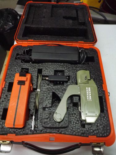 Wild Heerbrugg Sercel Distomat DI5 in Carrying Case GEB 70 Battery GKL 12 GTS 3F