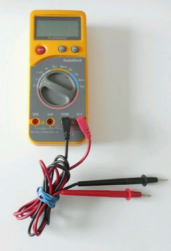 Radio Shack 24-Range Digital Multimeter Cat No 22-805 EUC