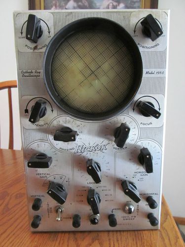 Vintage Rare 1940&#039;s Hickok Model 195B Cathode Ray Oscilloscope