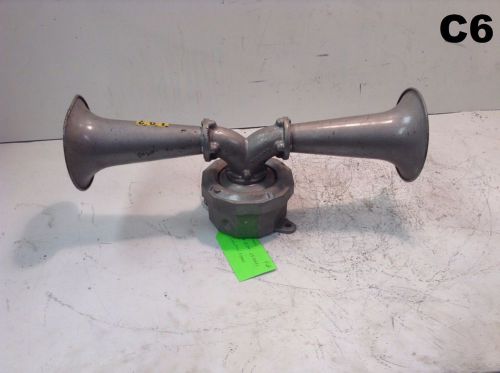 Benjamin Industrial Signal Horn Cat No 8590 115V .2A 50/60CY