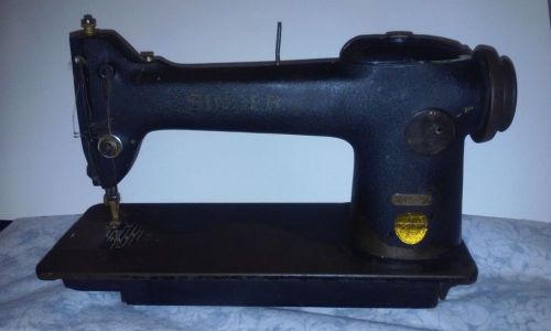 SINGER MODEL 245-3 INDUSTRIAL HEAVY DUTY COMMERCIAL USE 1940&#039;S SEWING MACHINE NR
